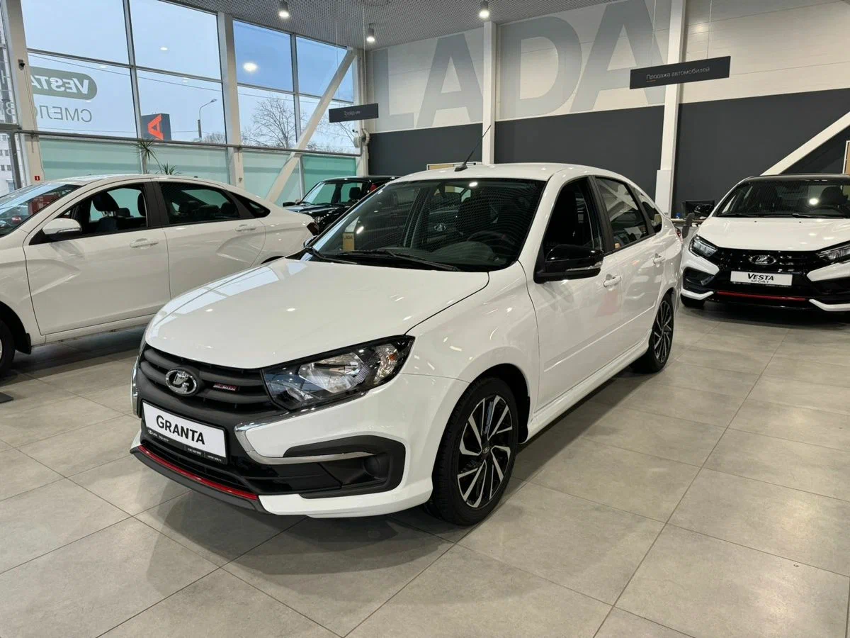 Lada Granta Sport Лифтбек в Сургут - фото №2