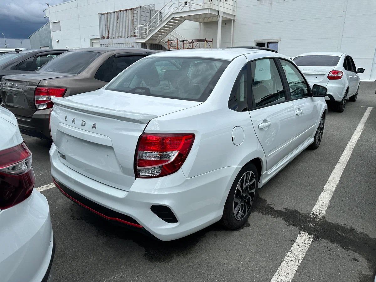 Lada Granta Sportline в Сургут - еще фото